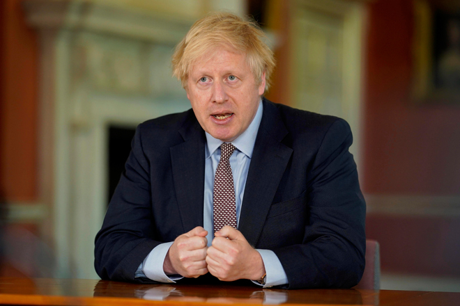 Thủ tướng Anh Boris Johnson kiên quyết bảo vệ quan điểm không kéo dài giai đoạn chuyển tiếp, dự kiến kết thúc vào ngày 31-12 tới. Ảnh: AP