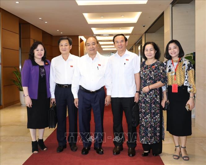 Thủ tướng Nguyễn Xuân Phúc với các đại biểu. Ảnh: Văn Điệp/TTXVN