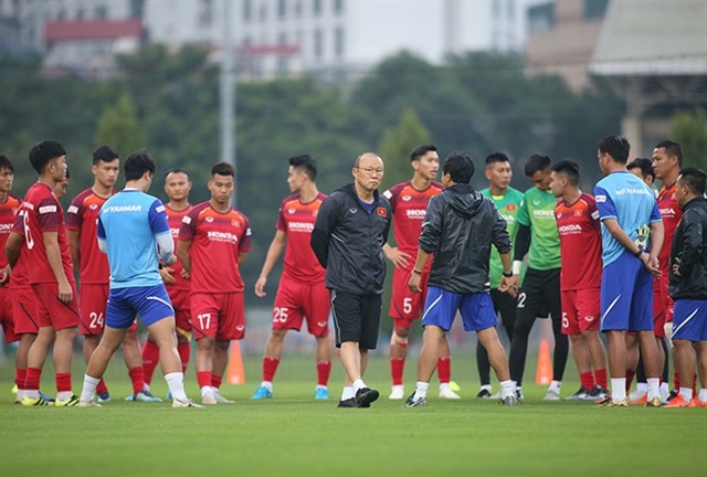 The Vietnamese national team seen in training. —  Photo tienphong.vn