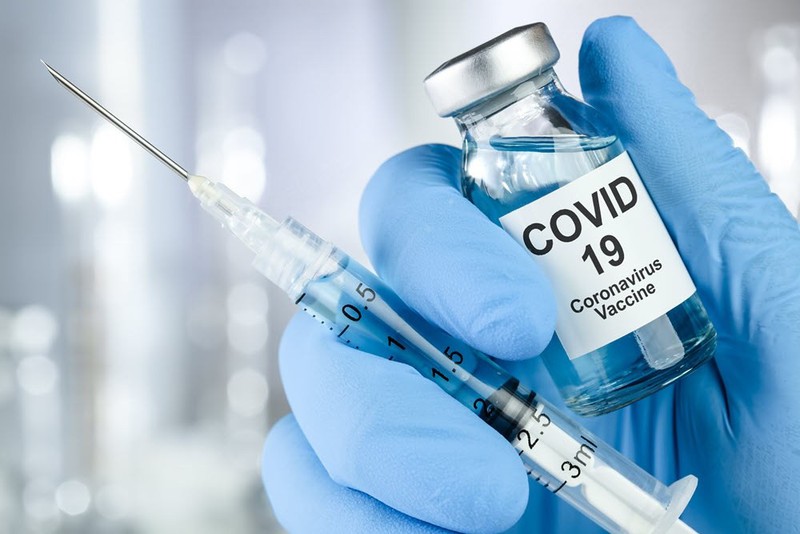 Vaccine Covid-19 - Cuộc chiến khốc liệt mang danh 