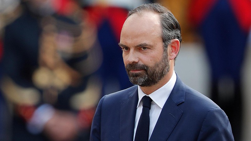 Thủ tướng Pháp Edouard Philippe bất ngờ từ chức. Ảnh: Euronews.