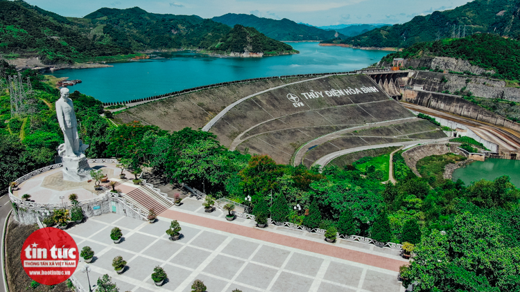 Thủy điện Hòa Bình đã góp phần đưa quy mô nguồn điện Việt Nam đứng thứ 25 trên thế giới và đứng thứ 2 ASEAN.