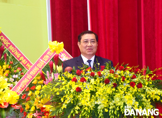 Phó Bí thư Thành ủy, Chủ tịch UBND thành phố Huỳnh Đức Thơ phát biểu chỉ đạo tại Đại hội đại biểu Đảng bộ quận Sơn Trà lần thứ VI, nhiệm kỳ 2020-2025. Ảnh: T. HUY