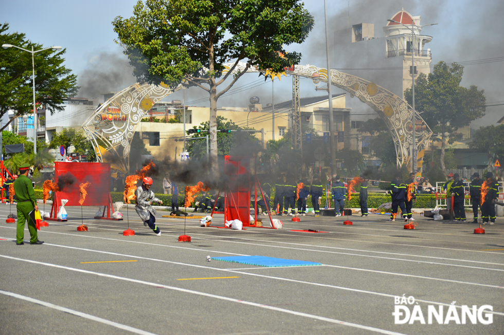 The Da Nang Police Department team being eager to pit their specialist skills against each other in the event.