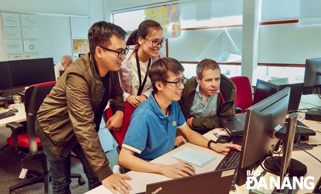 The Sioux High Tech Software has specialised in producing software and applications for the sake of the city’s progress. Some of the Sioux High Tech Software’s staff members are pictured focusing on their jobs