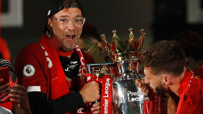 Sau 30 năm chờ đợi, chiếc cúp vô địch Premier League đã về tay Liverpool.