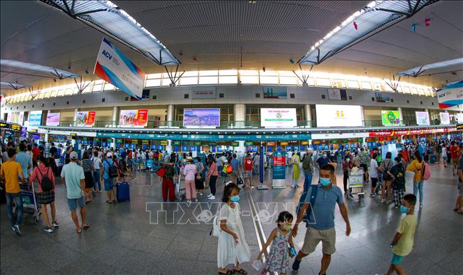 All domestic flights to / from the Da Nang International Airport are suspended. Here is a scene of the Da Nang airport.