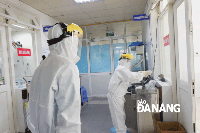 Inside the designated treatment area for Covid-19 patients at the Da Nang General Hospital