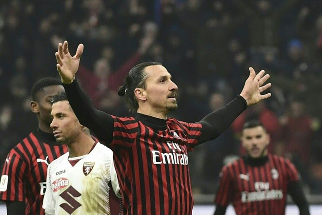 Zlatan Ibrahimovic là cầu thủ đầu tiên ghi quá 50 bàn cho cả hai câu lạc bộ bóng đá của thành phố Milan. Ảnh: AFP