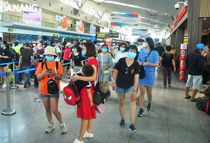 Các du khách về Thành phố Hồ Chí Minh đều âm tính với SARS-CoV-2, dự kiến rời thành phố trong 2 ngày 13 và 14-8.