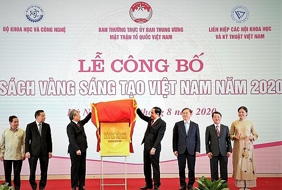 Giảng viên Đại học Đà Nẵng được vinh danh trong 75 công trình 'Sách vàng sáng tạo Việt Nam'