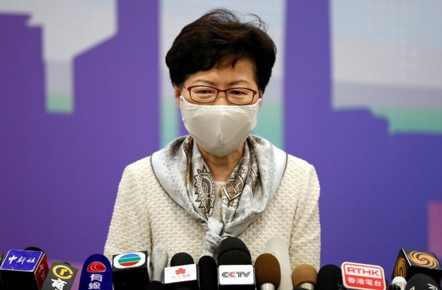 Hong Kong hoãn bầu cử vì Covid-19. (Ảnh: Reuters)