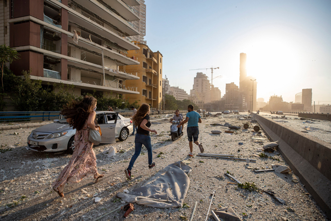Hàng loạt ngôi nhà đã bị phá hủy hoặc hư hại sau vụ nổ.Ảnh: Getty Images