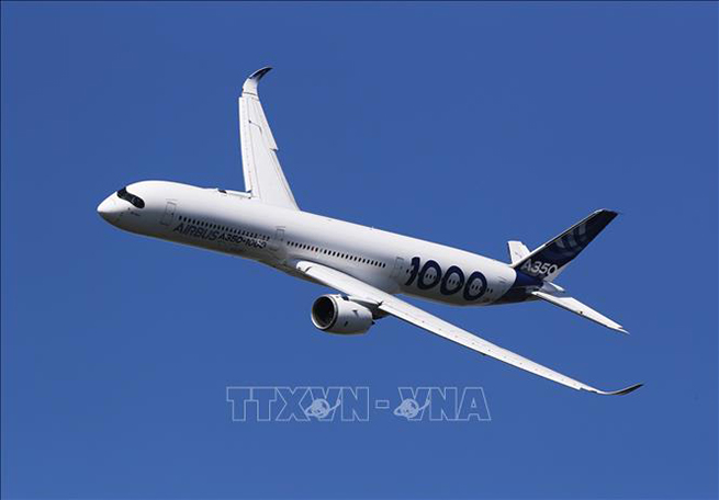 Máy bay A350 - 1000 của Airbus. Ảnh: THX/TTXVN
