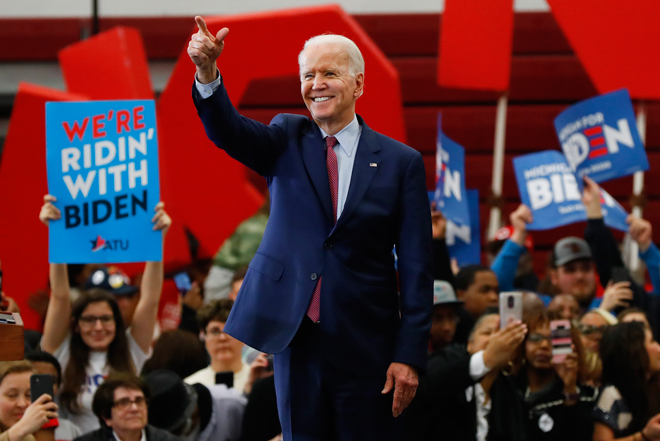 Ông Joe Biden cầm chắc tấm vé của đảng Dân chủ để tranh cử tổng thống Mỹ.             Ảnh: AP