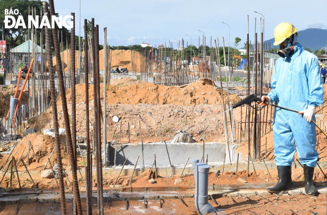 The building of shophouses of the Phuong Trang high-rise trade and service complex resuming work