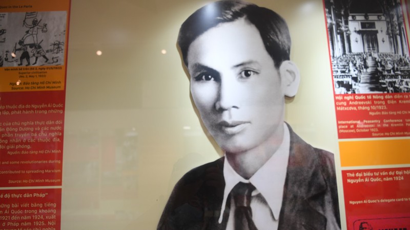 Trong số đó, có những hình ảnh, hiện vật quý hiếm về cuộc đời hoạt động Cách mạng của Chủ tịch Hồ Chí Minh.