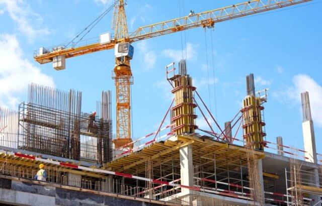 The enactment of the Public-Private Partnership (PPP) Law in 2020 signals the Government’s intention to attract more private sector investments in the infrastructure sector. Photo luatvietnam.vn