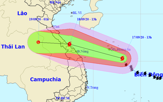 13 giờ chiều 18-9, bão số 5 cập bờ biển từ Quảng Bình đến Quảng Nam