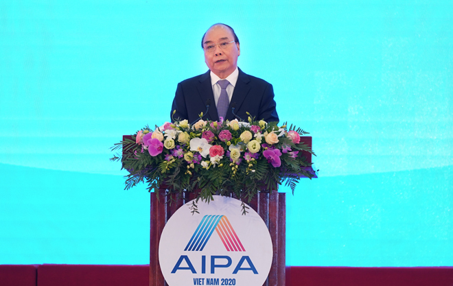 Thủ tướng Nguyễn Xuân Phúc phát biểu tại lễ khai mạc AIPA 41. Ảnh: VGP