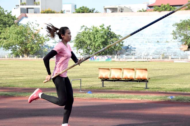 Promising talented high jumper Nguyen Pham Hoai Yen