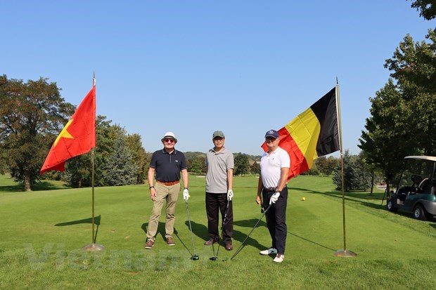 Golfers in the tournament (Photo: VNA)