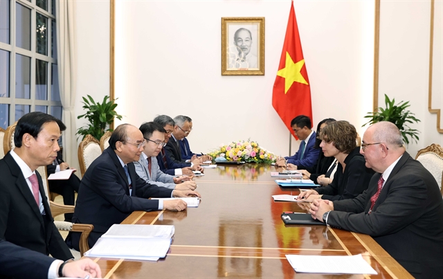 Vietnamese Prime Minister Nguyễn Xuân Phúc on Wednesday had talks with Dutch and Belgian Ambassadors, Elsbeth Akkerman and Paul Jansen, along with EU investors, in Hà Nội.