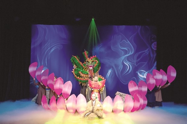 The play telling legendary birth of King Ly Cong Uan will hit the stage in Ha Noi (Photo courtesy of Le Ngoc Theatre)