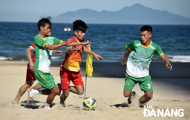 The 2020 Da Nang Beach Football Tournament, one of the city’s mass sports events, has been postponed due to the Covid-19 outbreak