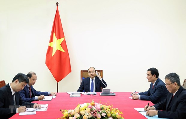 Prime Minister Nguyen Xuan Phuc (C) (Source: VNA)