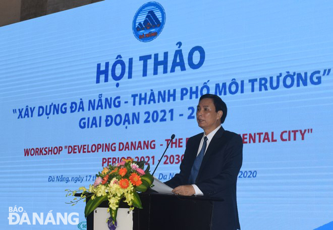 Phó Chủ tịch UBND thành phố Trần Văn Miên phát biểu tại hội thảo. Ảnh: HOÀNG HIỆP