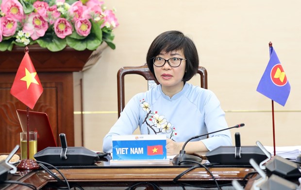 Ha Thi Minh Duc, Deputy Director of the International Cooperation Department at the Ministry of Labour, Invalids and Social Affairs, speaks at the 16th ASEAN Senior Labour Officials’ Meeting on October 26 (Photo: VNA)