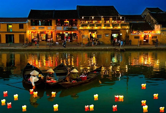 The poetic and romantic beauty of the ancient town of Hội An - one of the most attractive destinations of Việt Nam.Photo blogdulich.com.vn