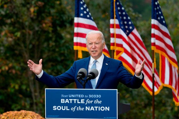 Ông Joe Biden phát biểu trong chiến dịch vận động tranh cử ở in Warm Springs, bang Georgia ngày 27/10, với khẩu hiệu 