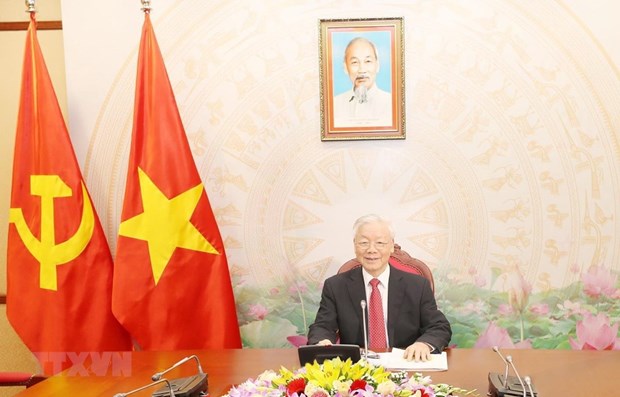 General Secretary of the Communist Party of Vietnam (CPV) Central Committee and State President Nguyen Phu Trong holds phone talks with First Secretary of the Communist Party of Cuba (CPC) Central Committee Raul Castro (Photo: VNA)