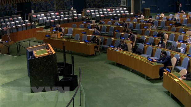 Participants in the plenary meeting of the UN General Assembly’s 75th session on December 8 (Photo: VNA)