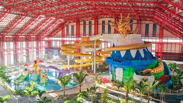 An inside part of the high-class Water Park 365 entertainment complex 