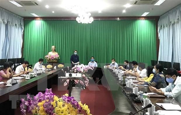 At an urgent meeting of Vinh Long authorities to respond to the latest Covid-19 case in the province (Photo: VNA)