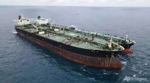 Indonesia bắt giữ tàu chở dầu của Iran và Panama