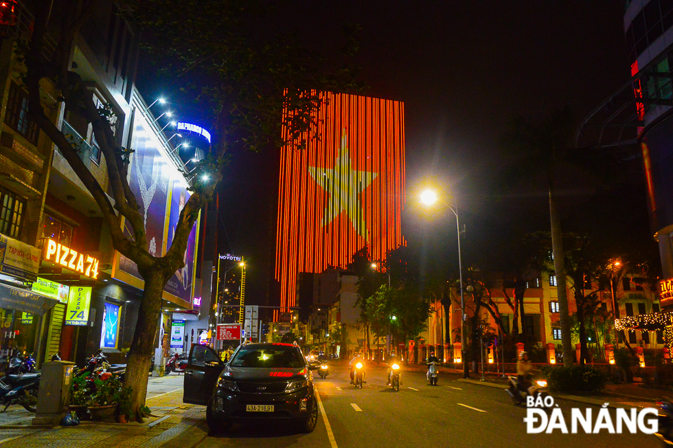   Streets look more attractive with eye-catching lighting decorations to welcome in the New Year.