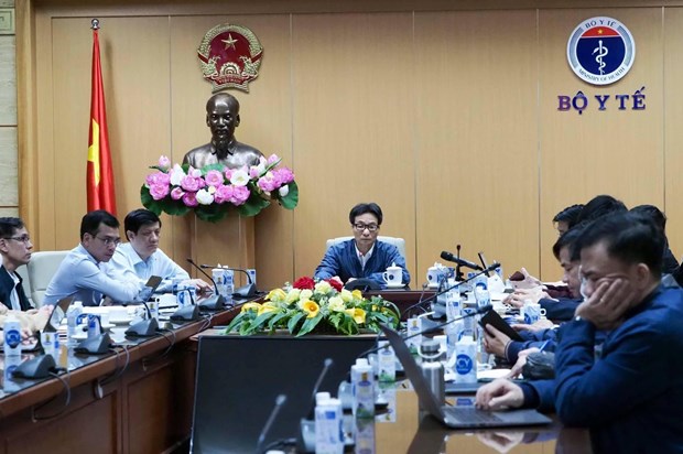 Deputy Prime Minister Vu Duc Dam chairs the urgent meeting. (Photo: VNA)