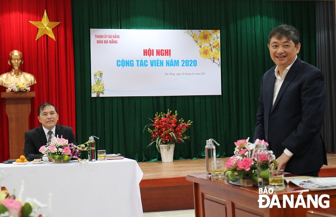 Ông Đặng Việt Dũng, nguyên Phó Chủ tịch Thường trực UBND thành phố Đà Nẵng phát biểu tại hội nghị. Ảnh: ĐẮC MẠNH