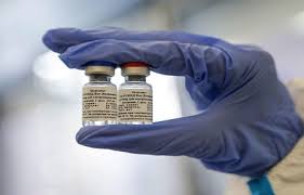 Nga cấp phép vắc-xin ngừa Covid-19 thứ ba