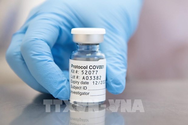 AstraZeneca COVID-19 vaccine is manufactured by Catalent Anagni S.R.L from Italy, CP Pharmaceuticals Limited from the UK, and IDT Biologika GmbH from Germany. (Photo: AFP/VNA)