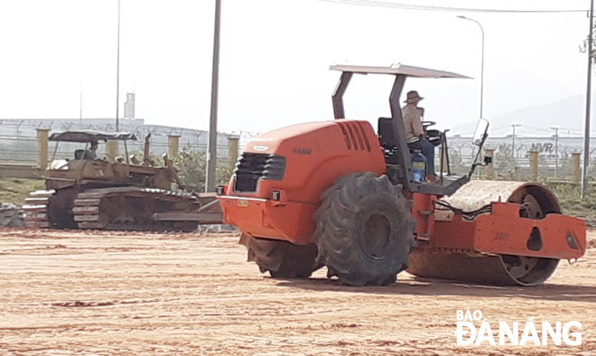 Work proceeds in a rush on the building of a western ring road