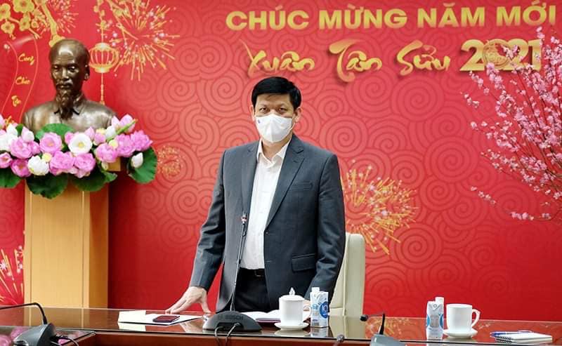 Bộ trưởng Bộ Y tế Nguyễn Thanh Long phát biểu tại cuộc họp. Ảnh: Trần Minh