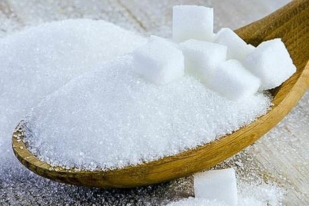 The Ministry of Trade and Industry (MoIT) has decided to levy a temporary anti-dumping tax of 33.88 percent on sugar imported from Thailand. (Photo: VNA)