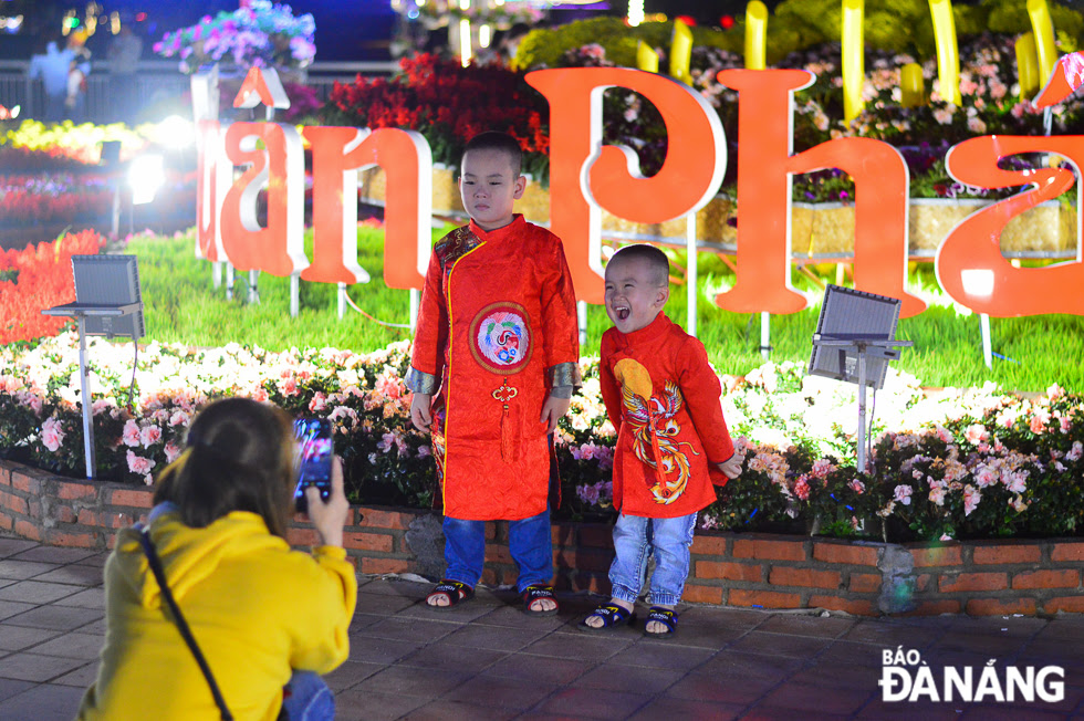 Children's bright smiles on the last day of the Lunar New Year 2020