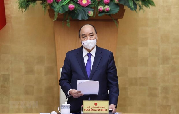 Prime Minister Nguyen Xuan Phuc chairs the meeting (Photo: VNA)