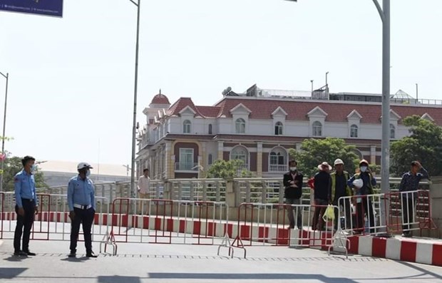 Many areas in Phnom Penh have been  put into lockdown (Photo: VNA)